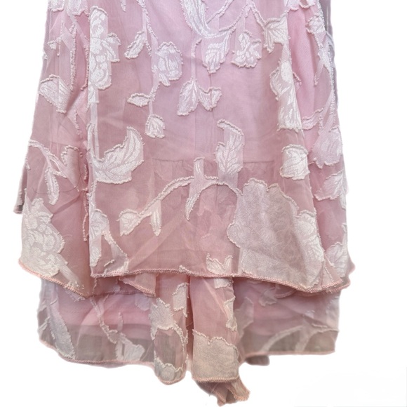❤️ Valentine’s Day Pink Floral Ruffle Cottagecore Romper Size Small NWT - Picture 6 of 9
